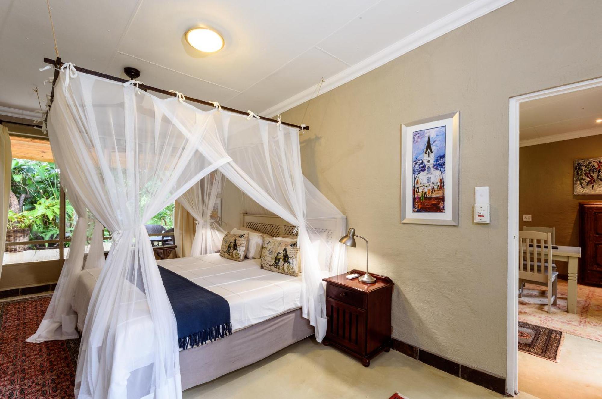 Khaya Ndlovu Safari Manor Villa Hoedspruit Room photo