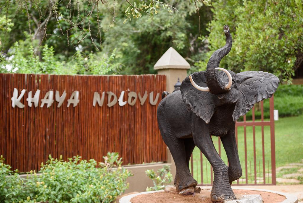 Khaya Ndlovu Safari Manor Villa Hoedspruit Exterior photo