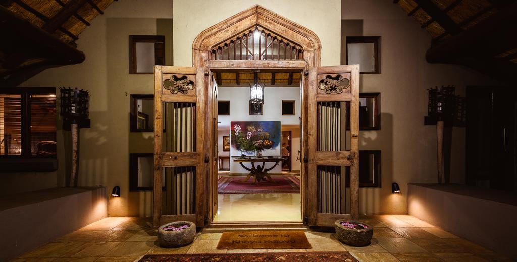 Khaya Ndlovu Safari Manor Villa Hoedspruit Exterior photo