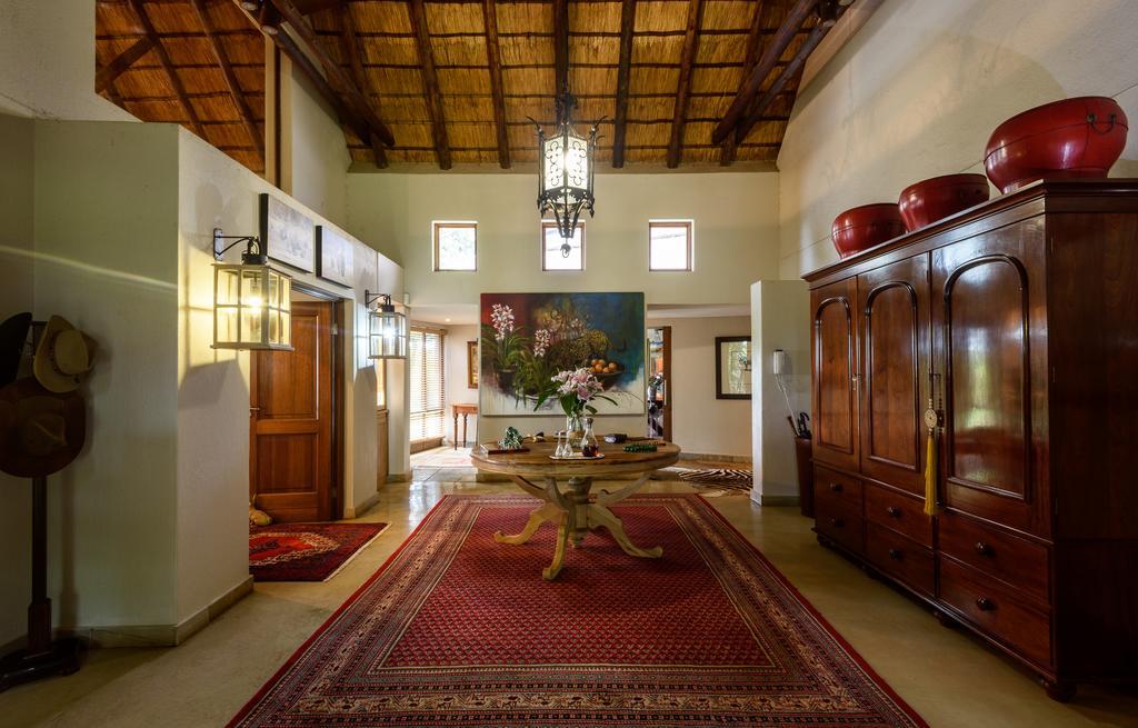 Khaya Ndlovu Safari Manor Villa Hoedspruit Exterior photo